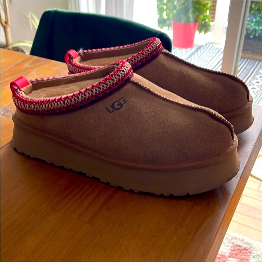 Ugg TAZZ Slipper